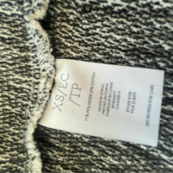 Cabi XS shirt zip up jacket - excellent condition - Picture 4 of 6